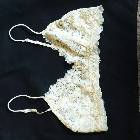 Honeydew Bralette - Picture 1 of 5